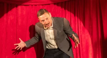 Adapting Online Sketch Comedy to the Stage