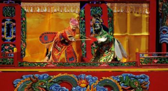 Facts About Puppet Theater & Traditional Humor