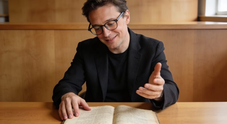 Secrets of the History of World Theater